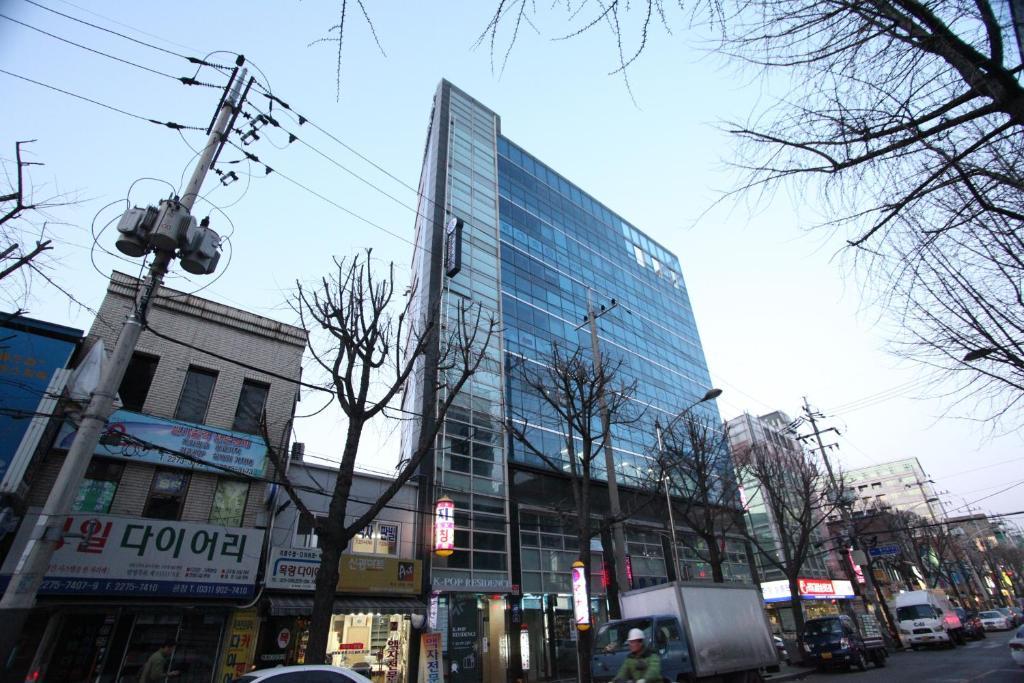 K-pop Chungmuro - Myeong-dong 2* Seoul